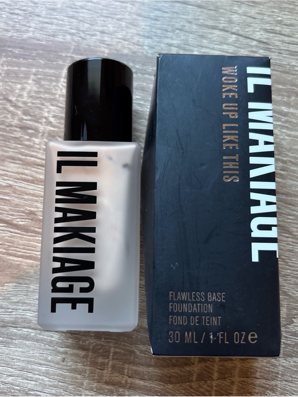 Ill Makiage Flawless Base Foundation cl 020 woke up like this